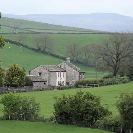 3 Hull House Skipton