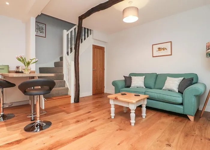 3 Hull House * Skipton